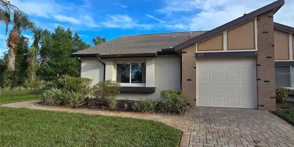 7375 CRESTWOOD DRIVE
