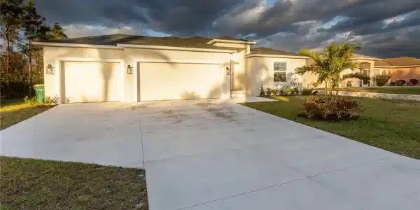 5056 MONTEGO LANE