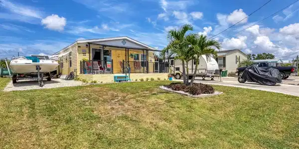 1272 SEAGULL DRIVE