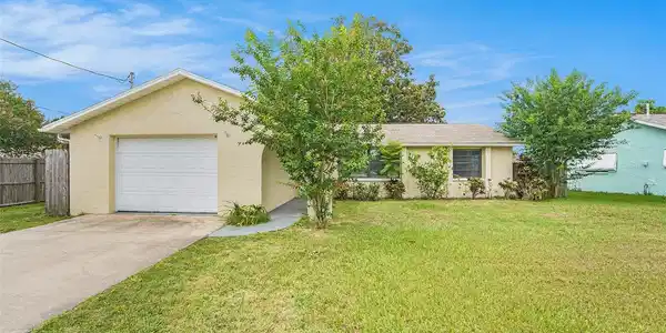 8524 WINTER HAVEN DRIVE