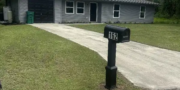 162 SWIFT STREET