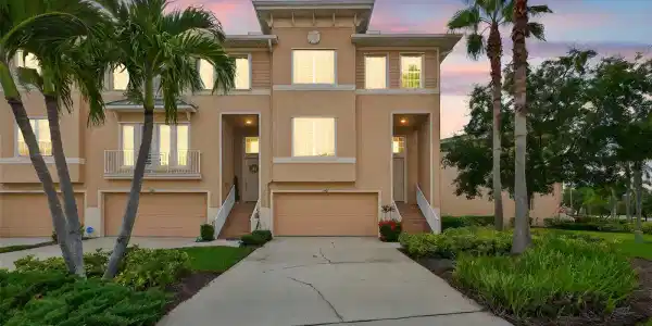 7100 ISLAMORADA CIRCLE