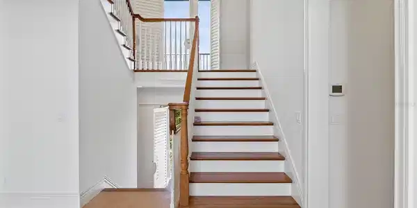 Image 4 Image 4