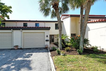 2075 GULF OF MEXICO DRIVE