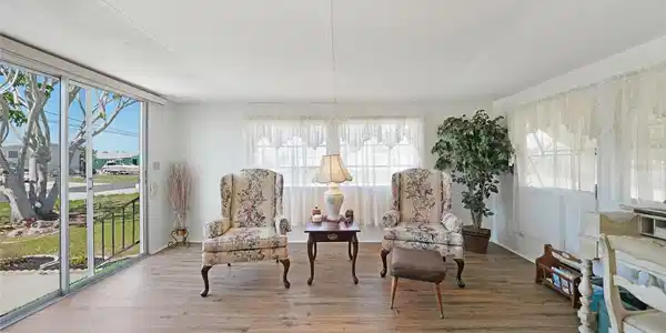 Image 3 Image 3