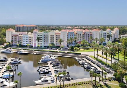102 YACHT HARBOR DRIVE