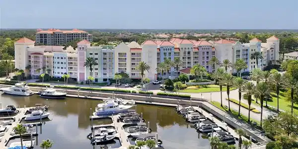 102 YACHT HARBOR DRIVE