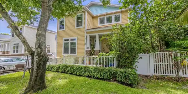 316 LAFAYETTE BOULEVARD