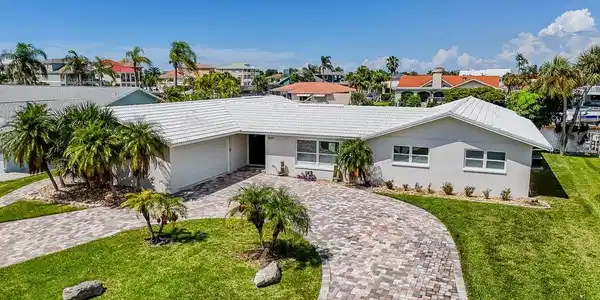5021 PORPOISE PLACE