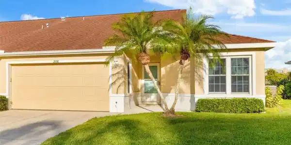 2608 EDGEWATER COURT