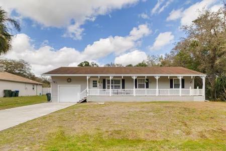 3173 S CRANBERRY BOULEVARD