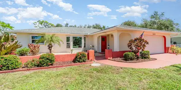 1839 NEPTUNE DRIVE