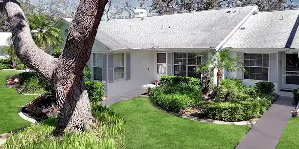 4215 EDGEWOOD DRIVE