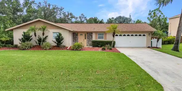 334 MACARTHUR DRIVE