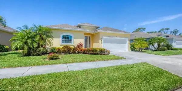 576 BOX ELDER COURT