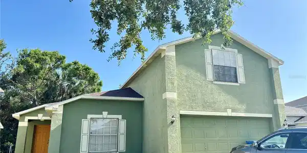 7114 HAMILTON PARK BOULEVARD