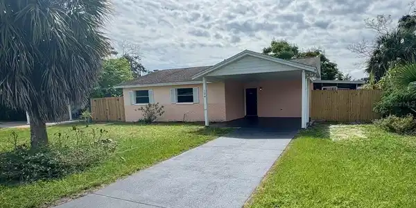 124 ORANGE AVENUE