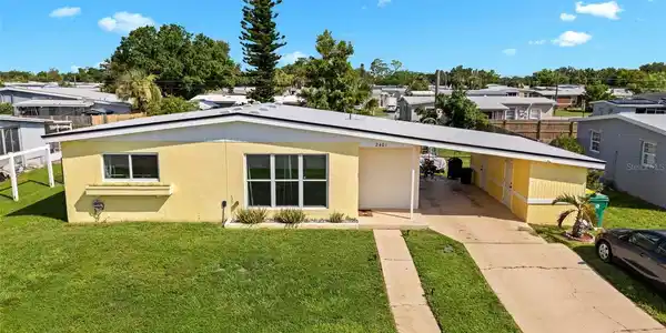 2401 STARLITE LANE