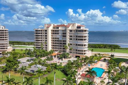 3030 GRAND BAY BOULEVARD