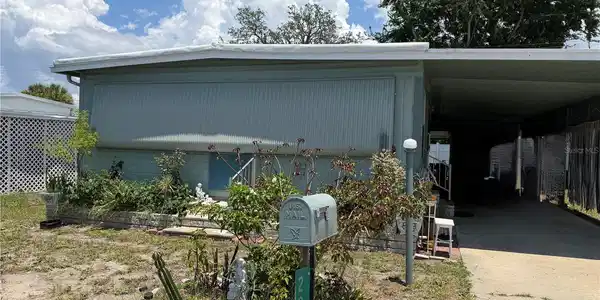 2044 HOYLE DRIVE