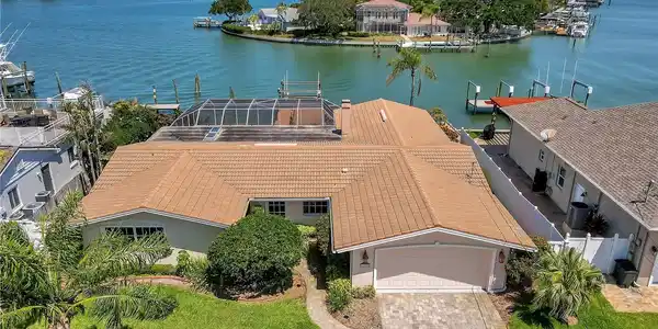 4523 HARBOR HILLS DRIVE