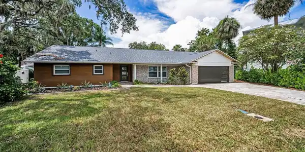 409 S BARBARA LANE