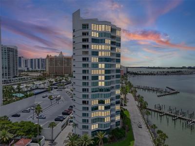 988 BLVD OF THE ARTS