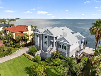 709 KEY ROYALE DRIVE