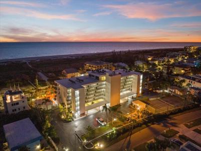 625 BEACH ROAD