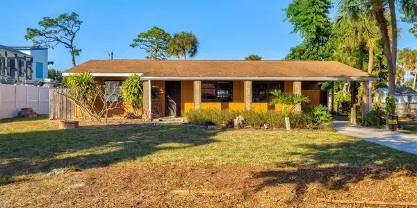 148 ROBERTS ROAD