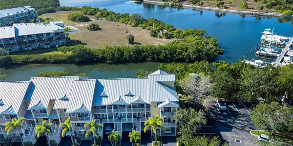 464 BAHIA BEACH BOULEVARD