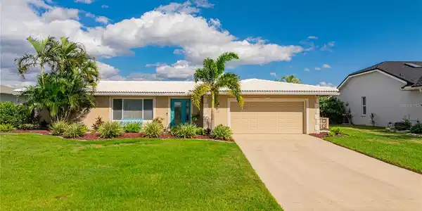 808 SANTA MARGERITA LANE