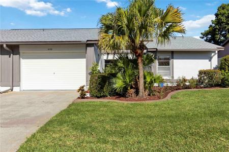 609 DEERWOOD AVENUE