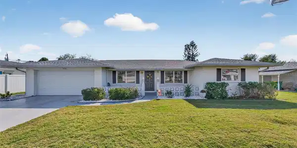 1735 LORALIN DRIVE