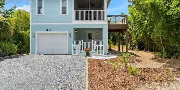 19 BAY DRIVE