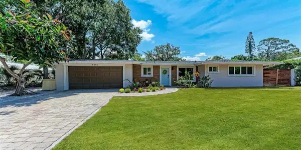 4616 LEETA LANE