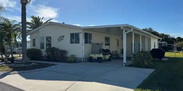 552 AMBERJACK DRIVE
