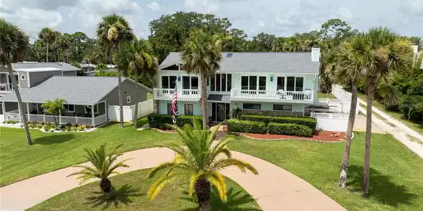 1012 S RIVERSIDE DRIVE
