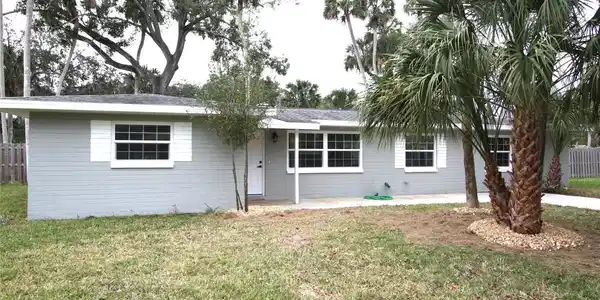 1926 PINE TREE DRIVE