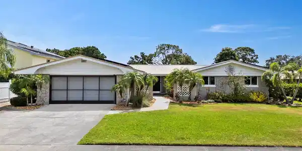 3535 PALMER DRIVE