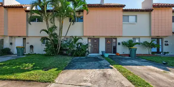 1005 ASHLEY AVENUE