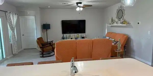 Image 4 Image 4