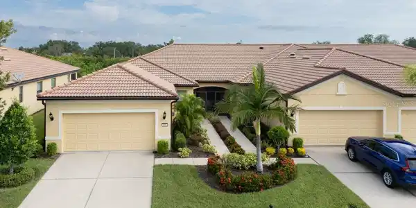 415 BRANDYWINE FALLS COURT