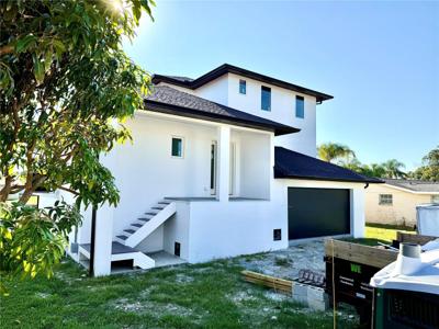 9832 ISLAND HARBOR DRIVE