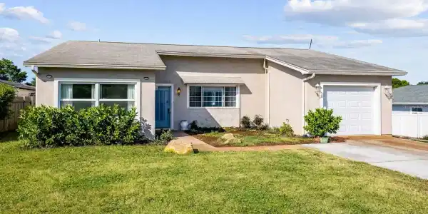3707 PINEHURST DRIVE