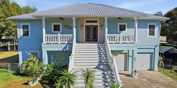 5 PALM DRIVE