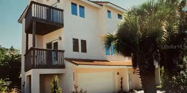 1622 BAY POINT COURT