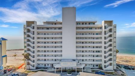 7000 BEACH PLAZA
