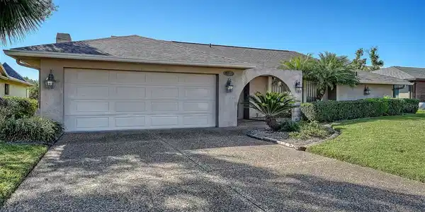 3722 PRAIRIE DUNES DRIVE
