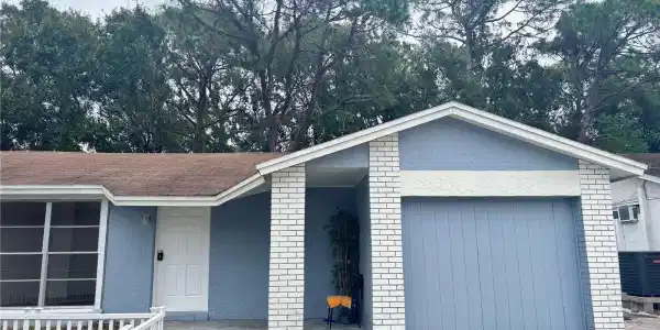 10101 SPRINGTREE COURT